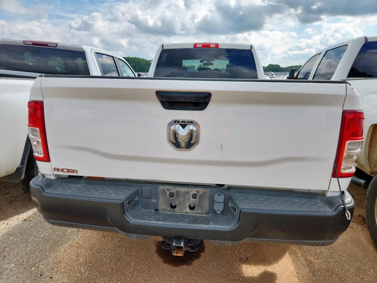 2022 Ram 2500 Tradesman - Фото 6