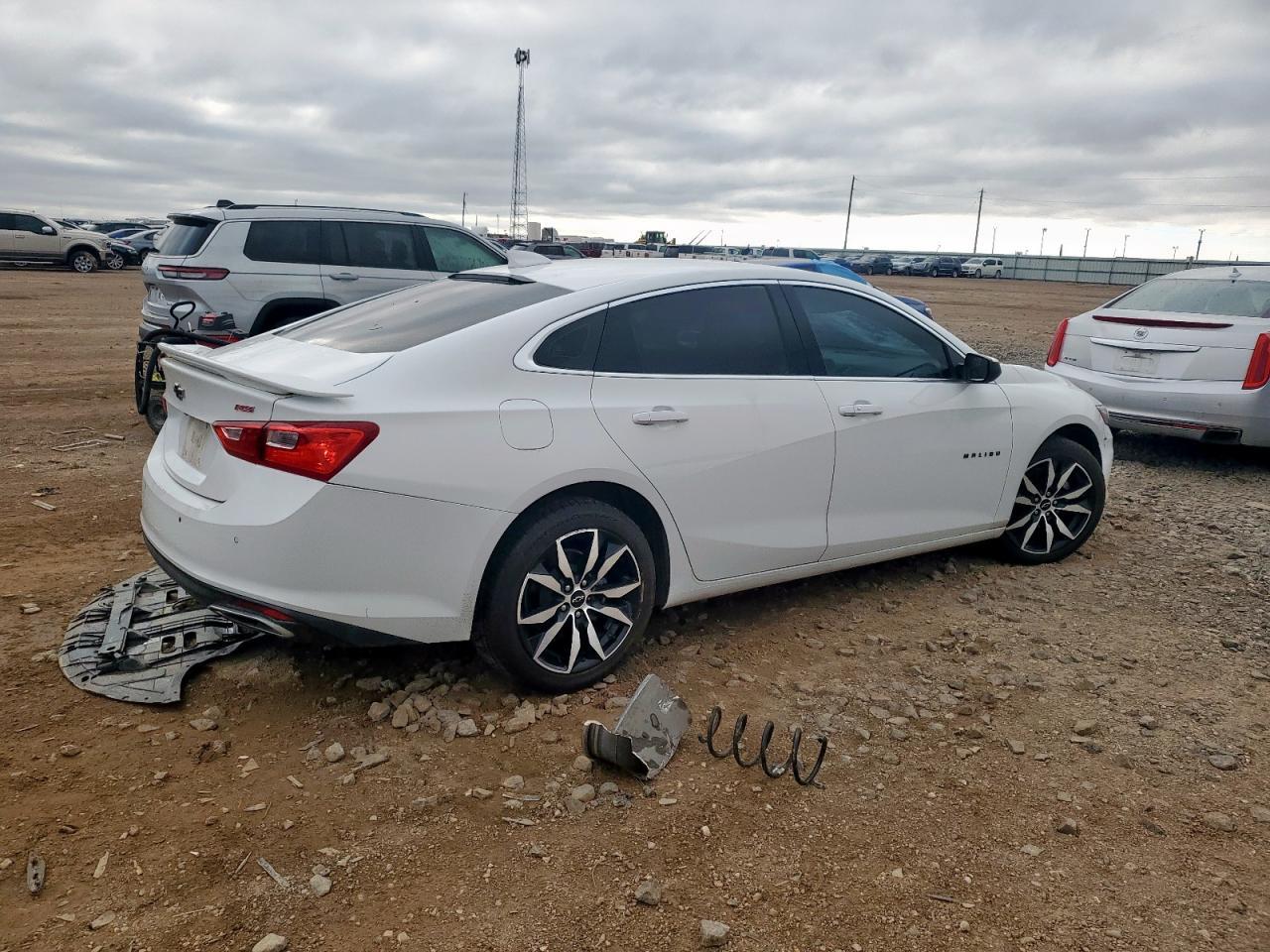 2024 Chevrolet Malibu Rs - Image 3