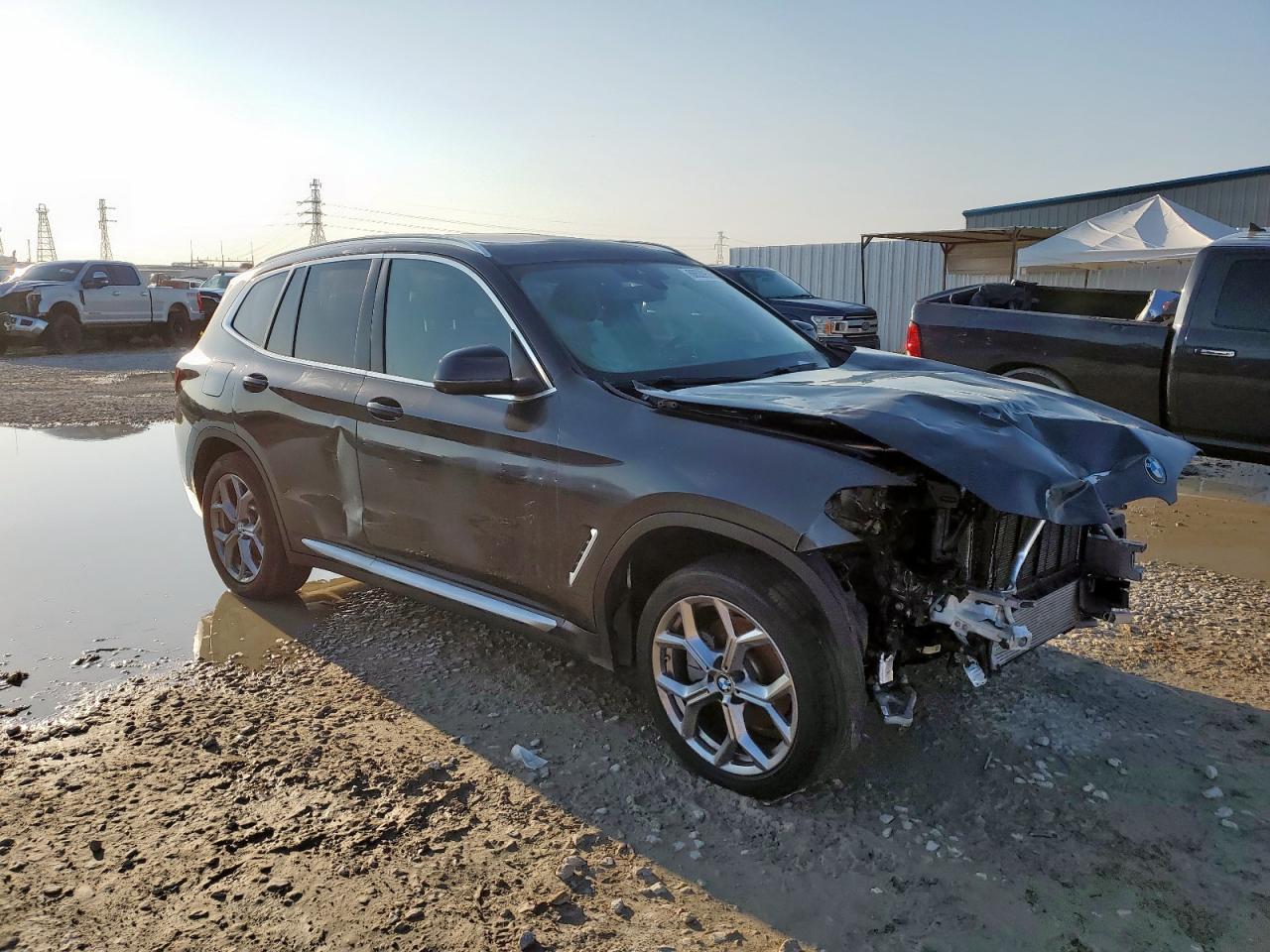 2024 BMW X3 xDrive30I - Image 4