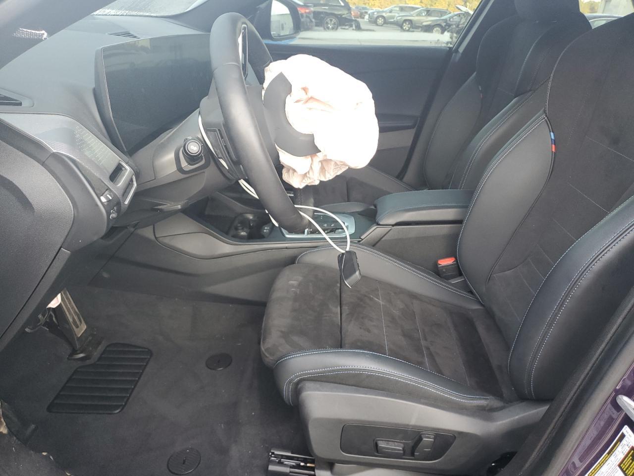 2025 BMW 228Xi - Фото 7