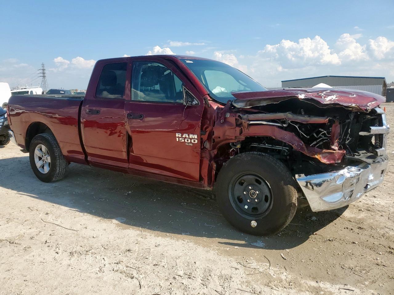 2024 Ram 1500 Classic Slt - Фото 4