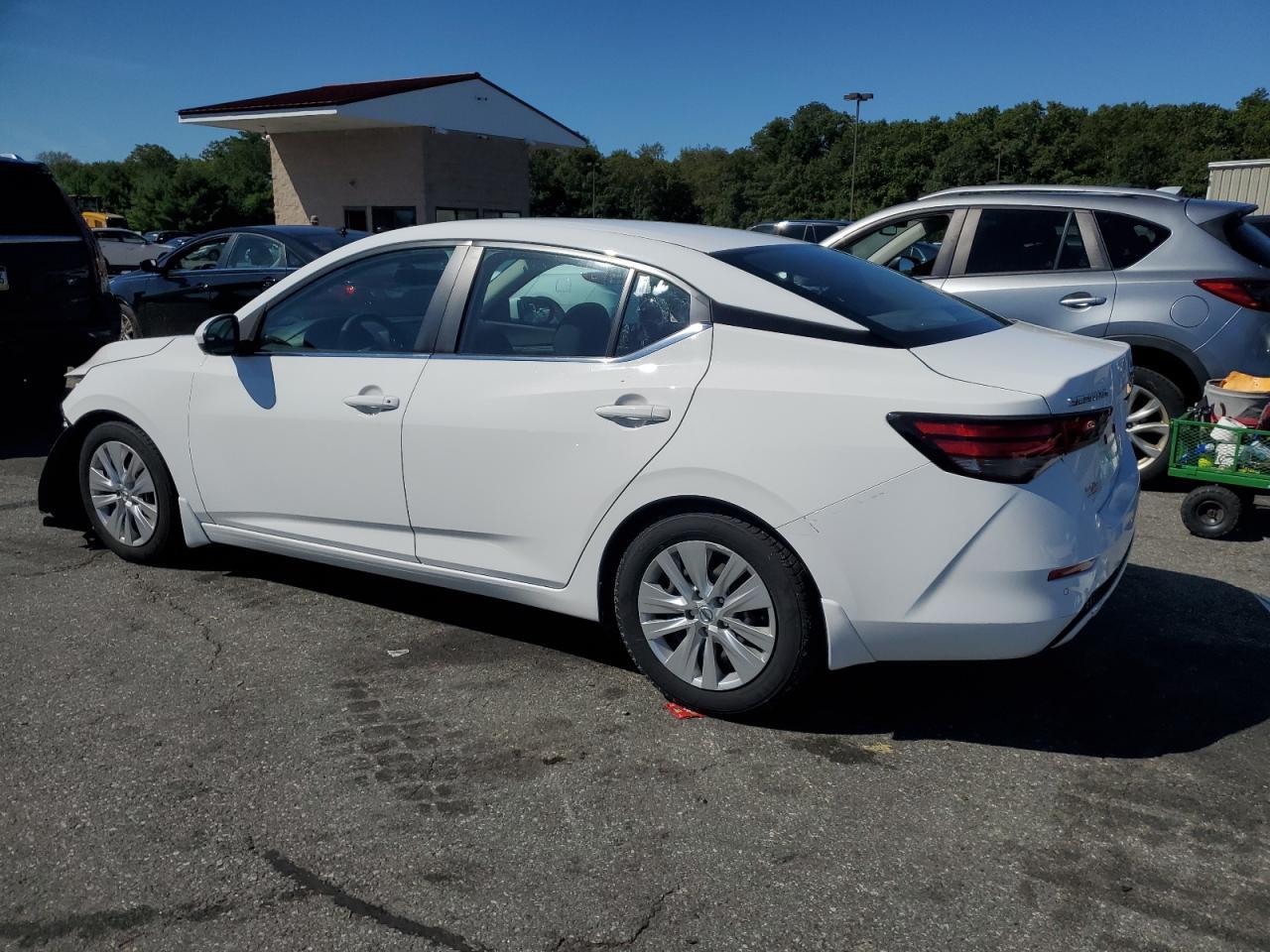 2020 Nissan Sentra S - Фото 2