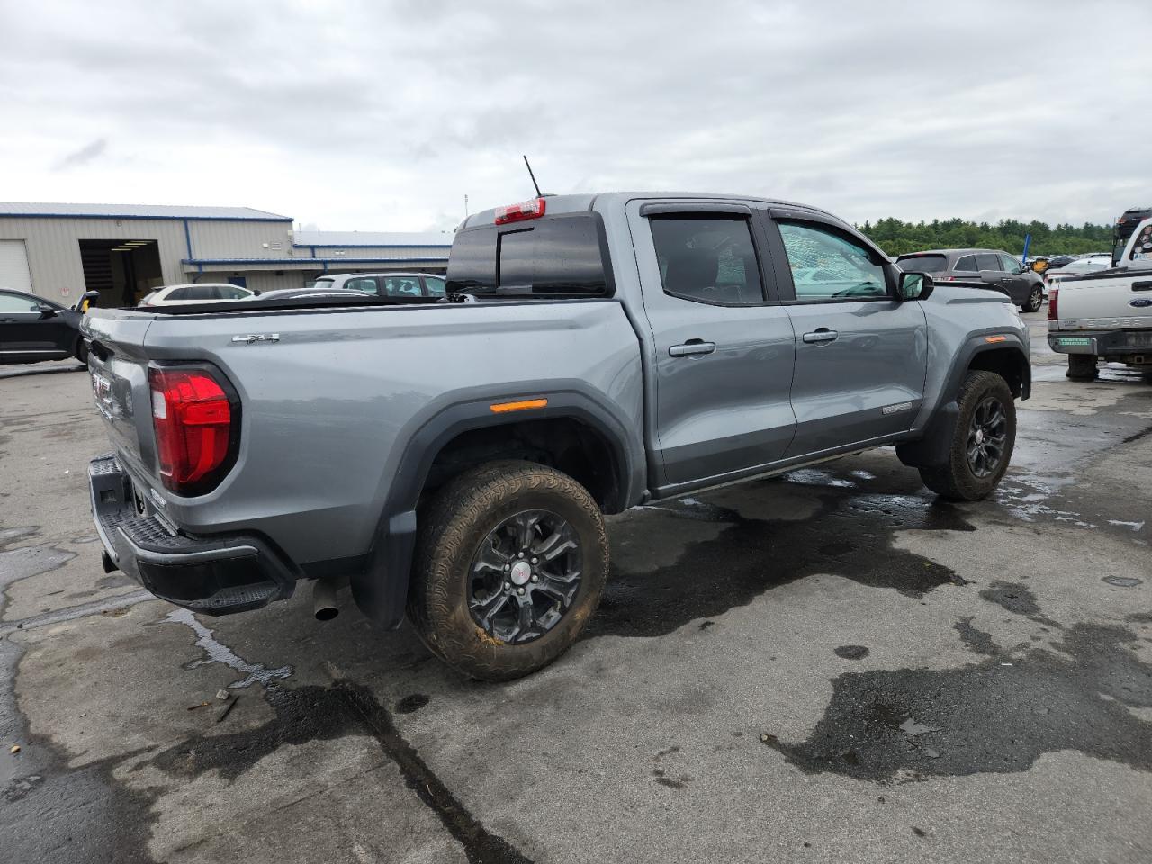 2023 GMC Canyon Elevation - Image 3
