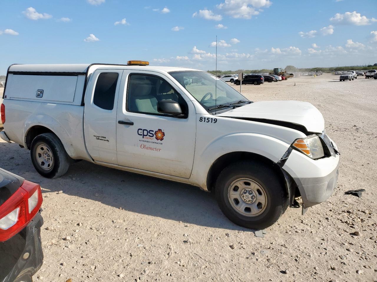 2017 Nissan Frontier S - Image 4