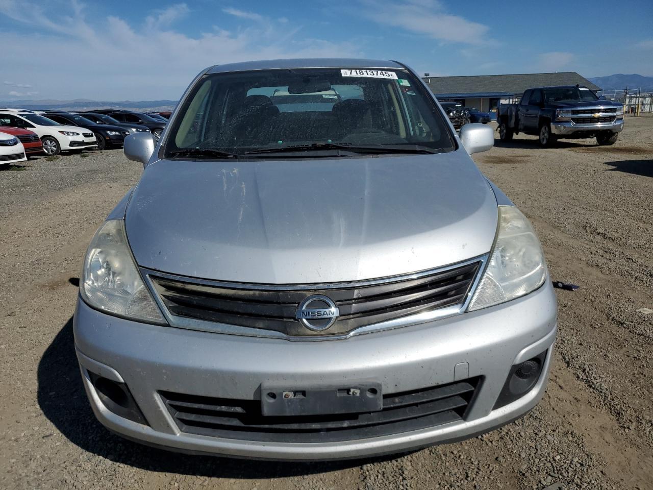 2011 Nissan Versa S - Фото 5