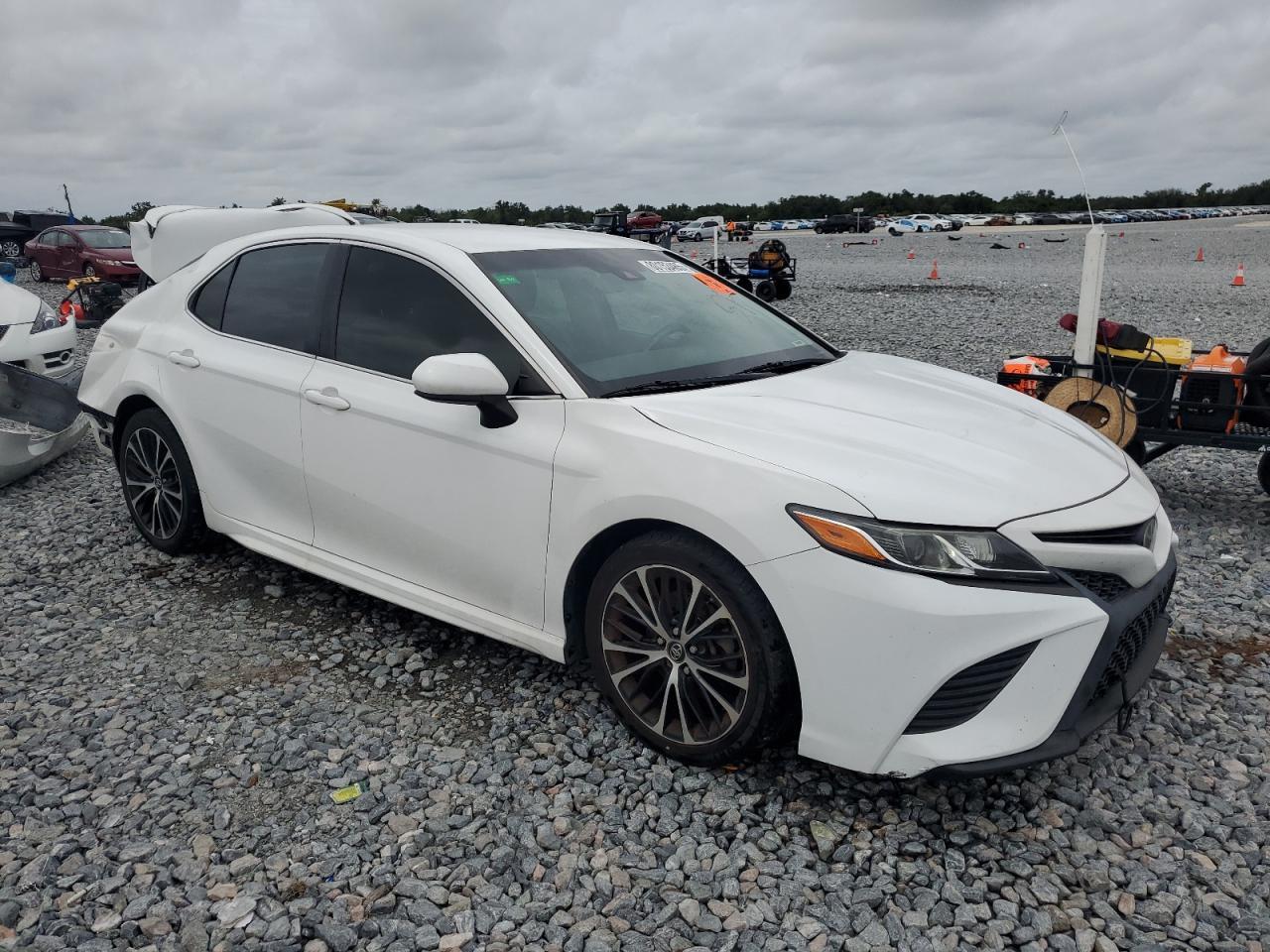 2018 Toyota Camry Se - Image 4