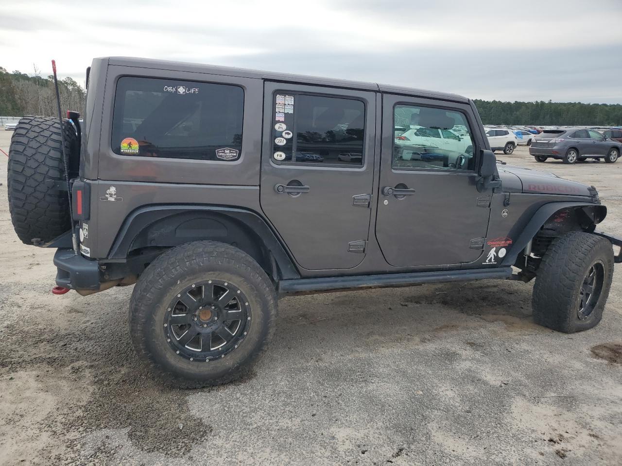 2017 Jeep Wrangler Unlimited Rubicon - Фото 3