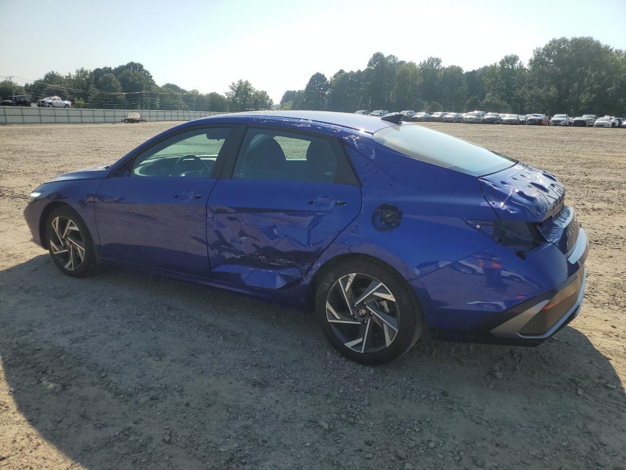 2024 Hyundai Elantra Sel - Фото 2