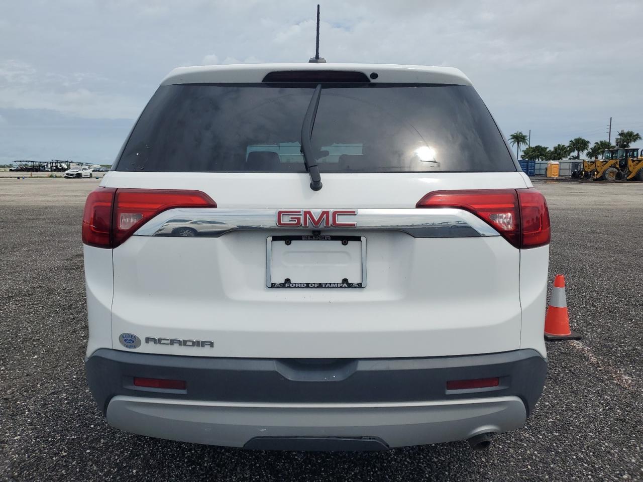 2018 GMC Acadia Sle - Фото 6