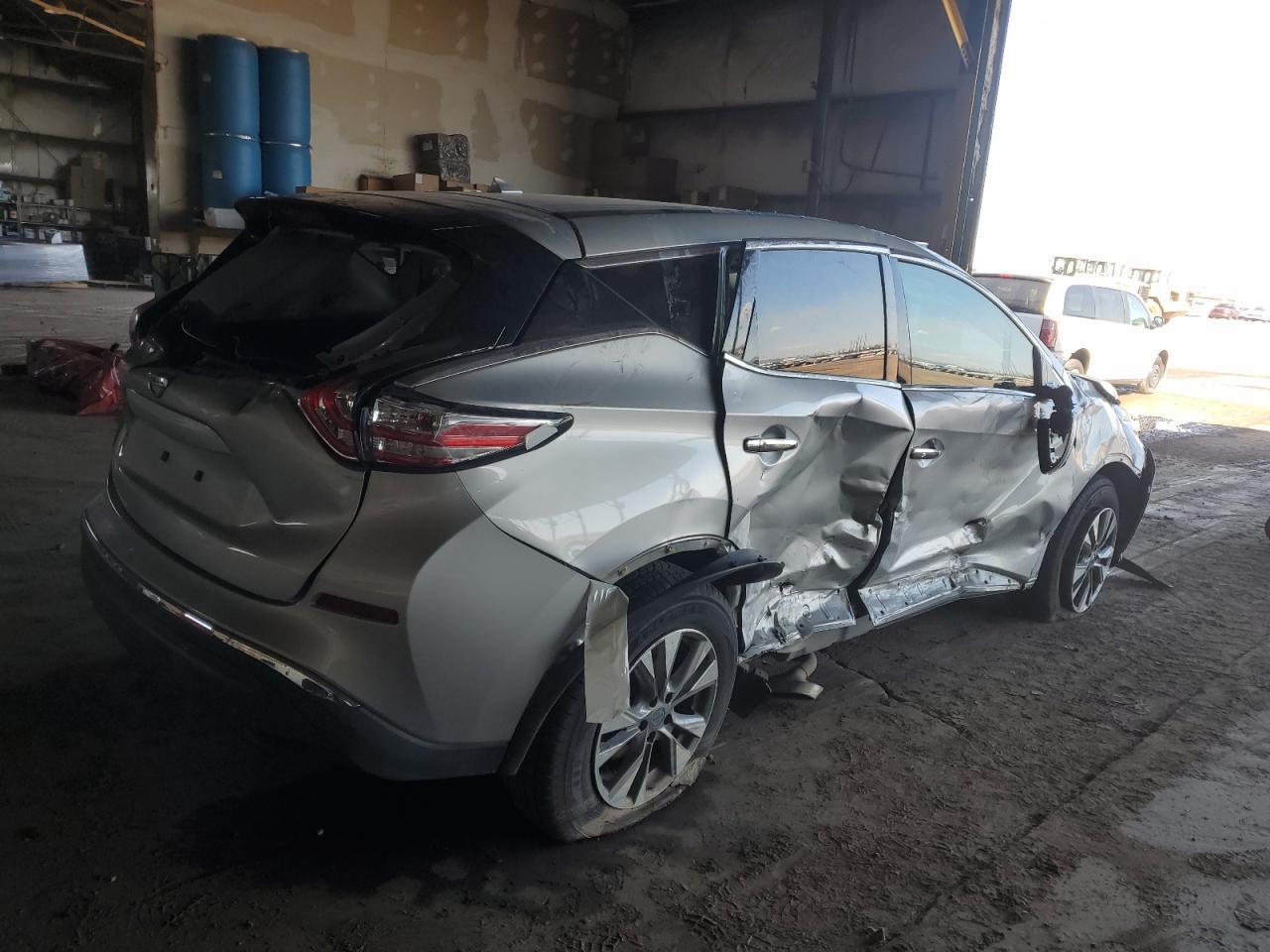 2016 Nissan Murano S - Фото 3
