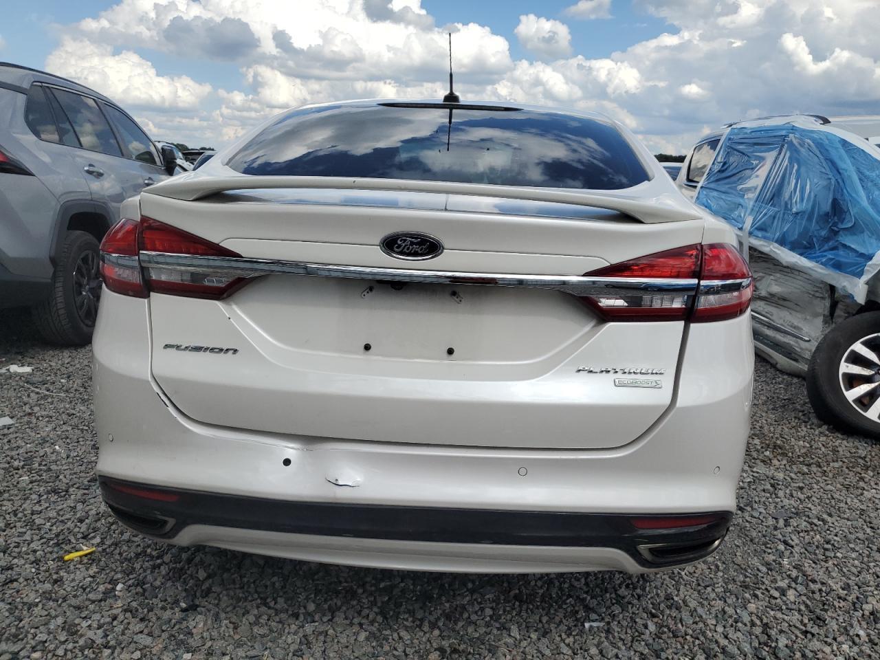 2017 Ford Fusion Titanium - Фото 6