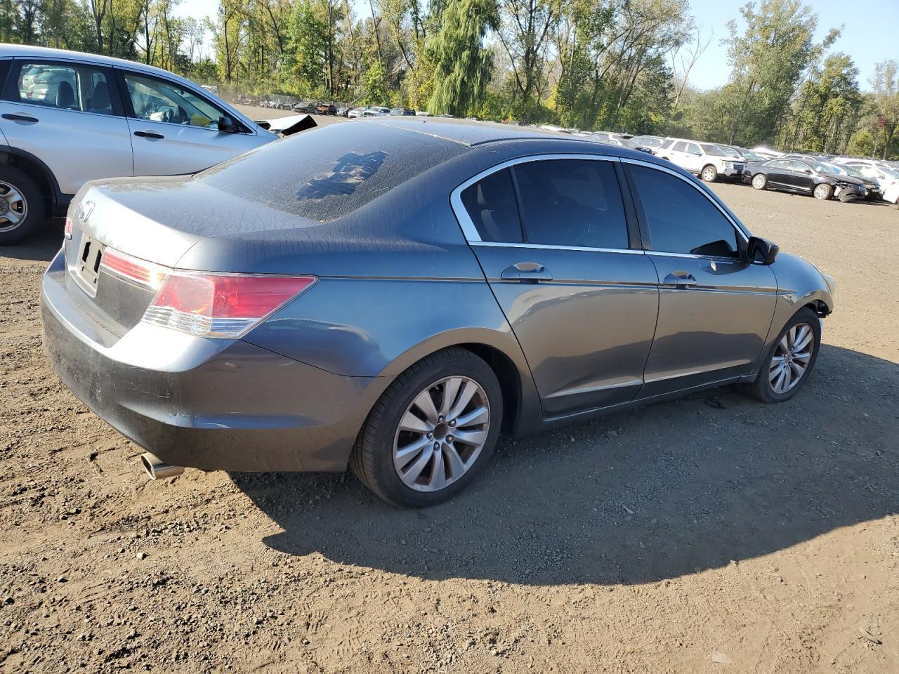 2011 Honda Accord Ex - Image 3