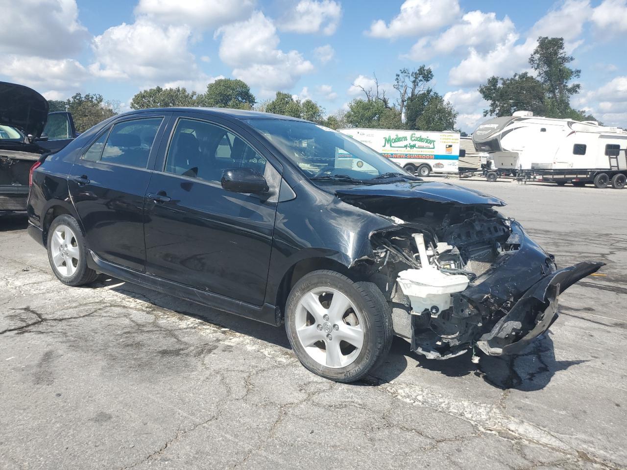 2008 Toyota Yaris - Фото 4