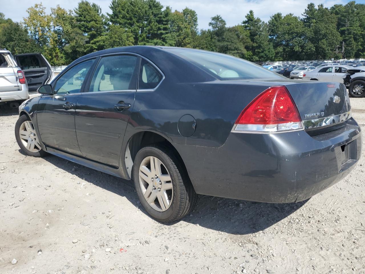 2011 Chevrolet Impala Lt - Image 2