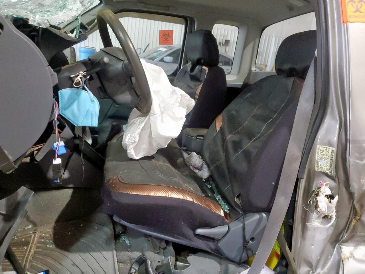 2004 Nissan Frontier King Cab Xe - Фото 7