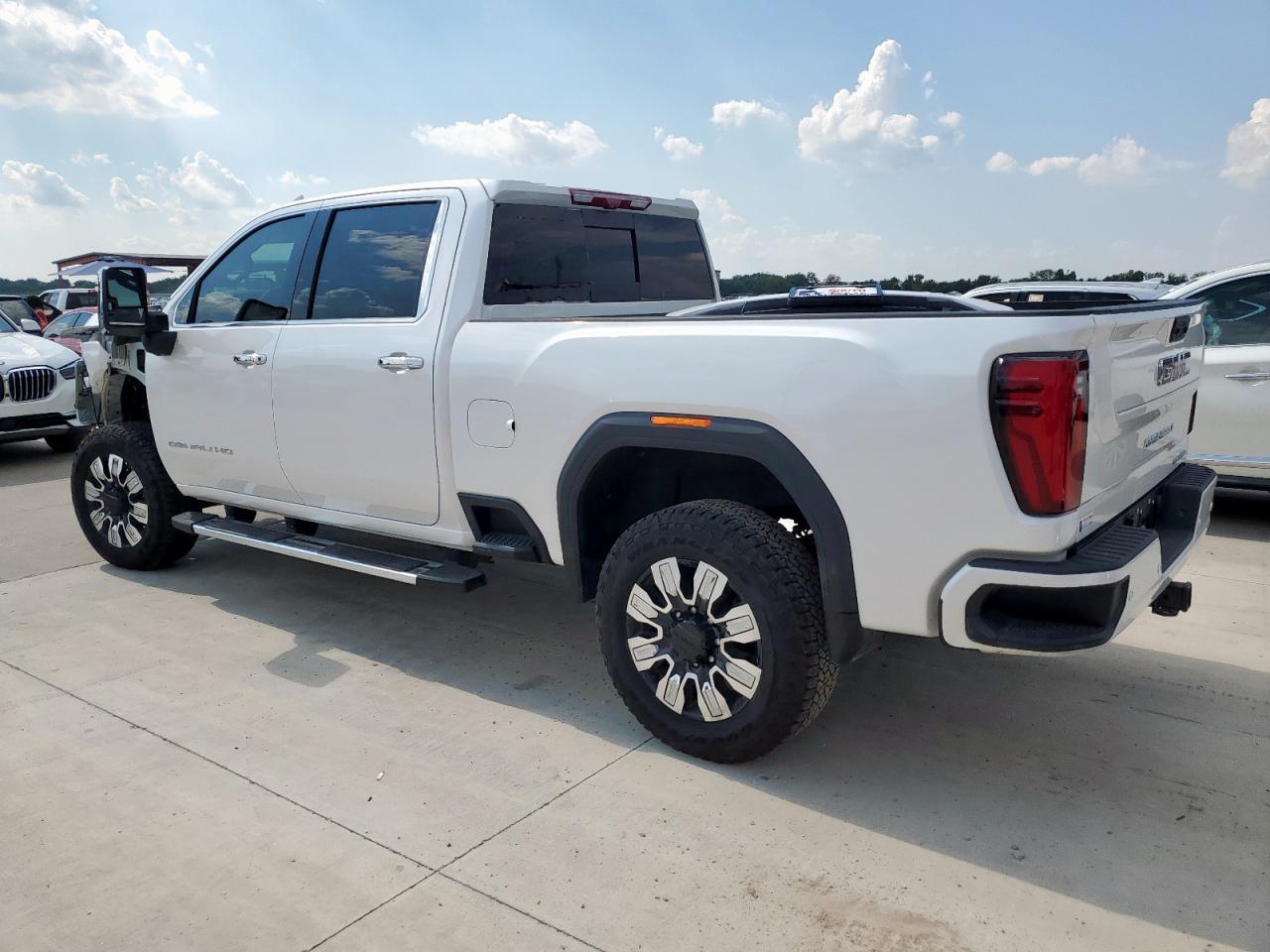 2025 GMC Sierra K2500 Denali - Фото 2