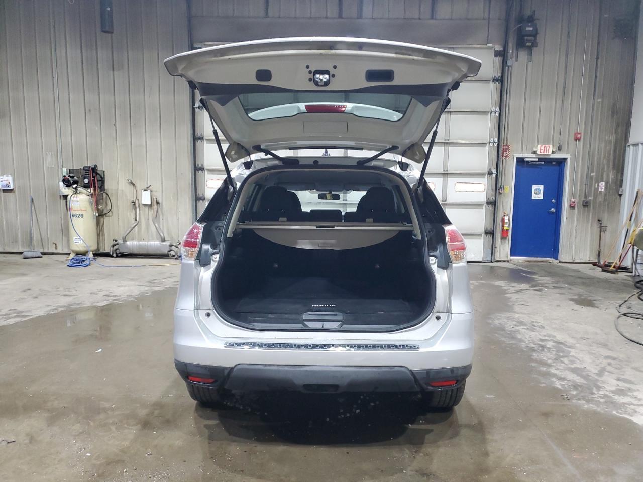 2016 Nissan Rogue S - Фото 6