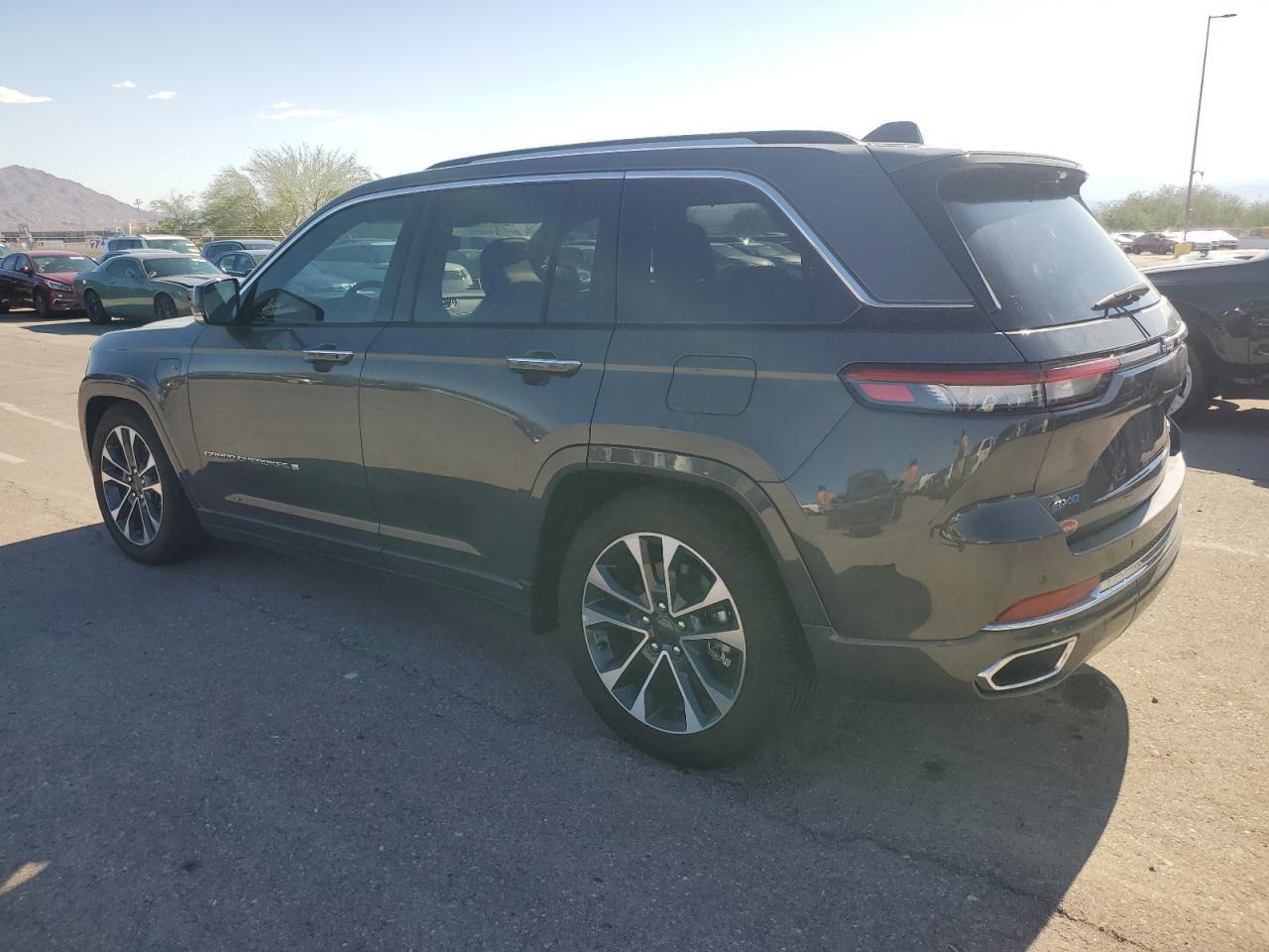 2023 Jeep Grand Cherokee Overland 4Xe - Фото 2