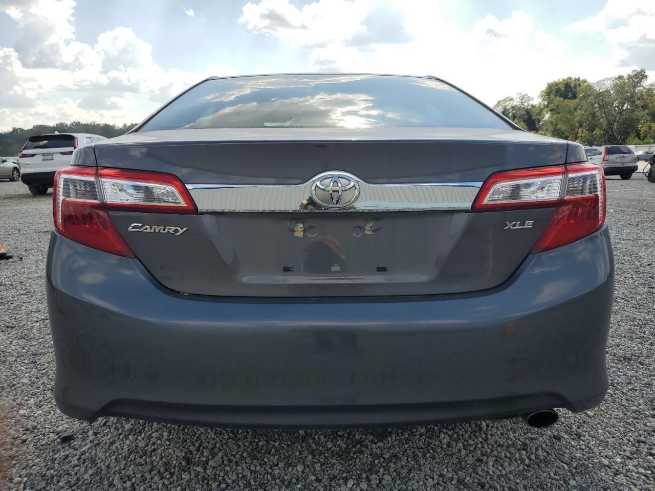 2013 Toyota Camry L - Image 6