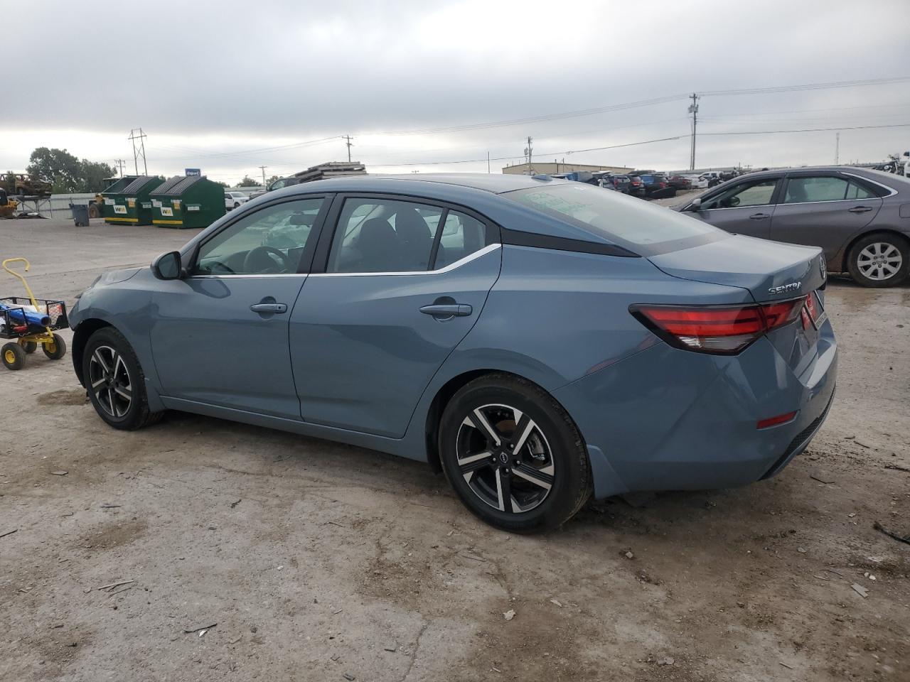 2025 Nissan Sentra Sv - Image 2