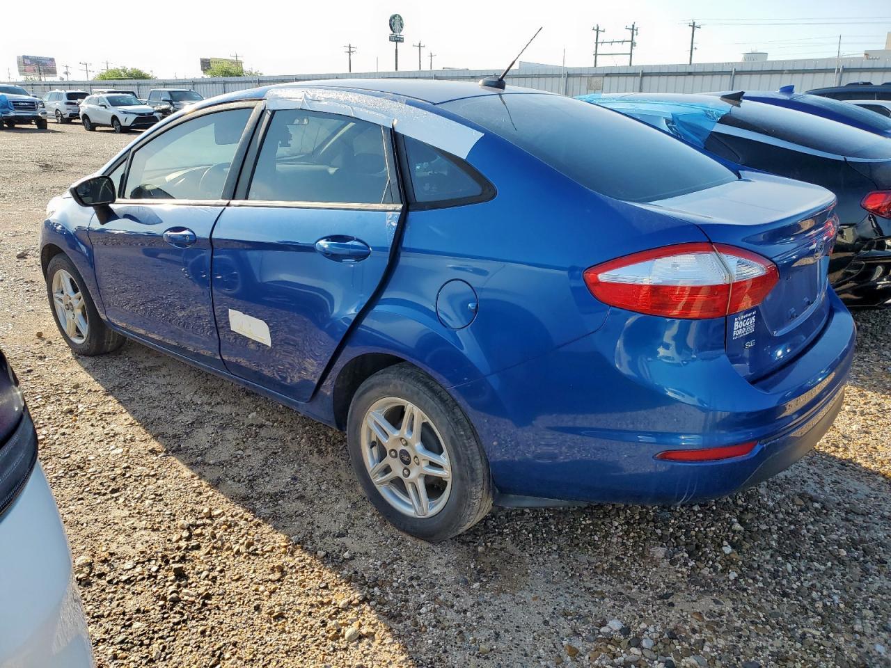 2019 Ford Fiesta Se - Фото 2