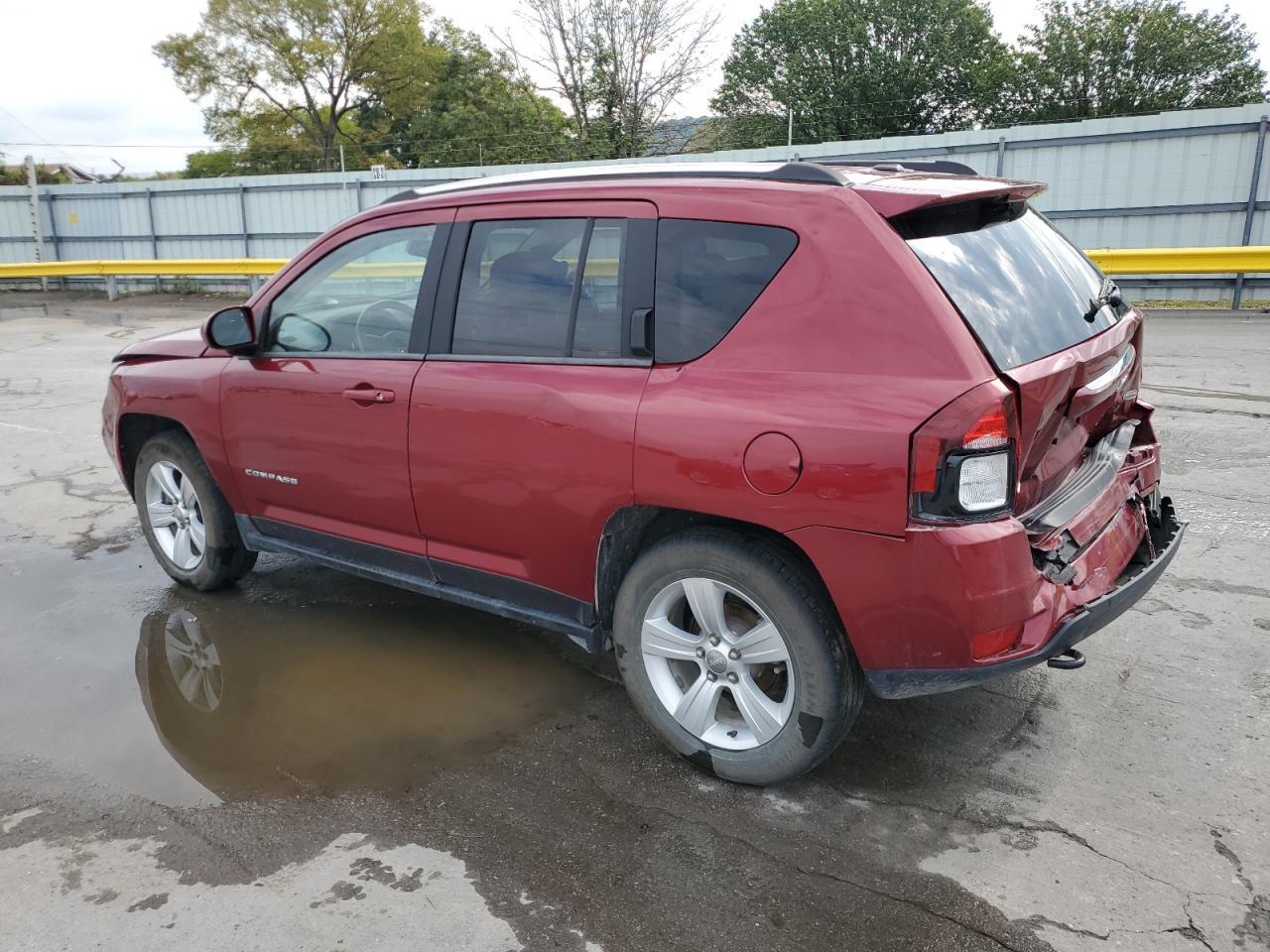 2014 Jeep Compass Latitude - Фото 2