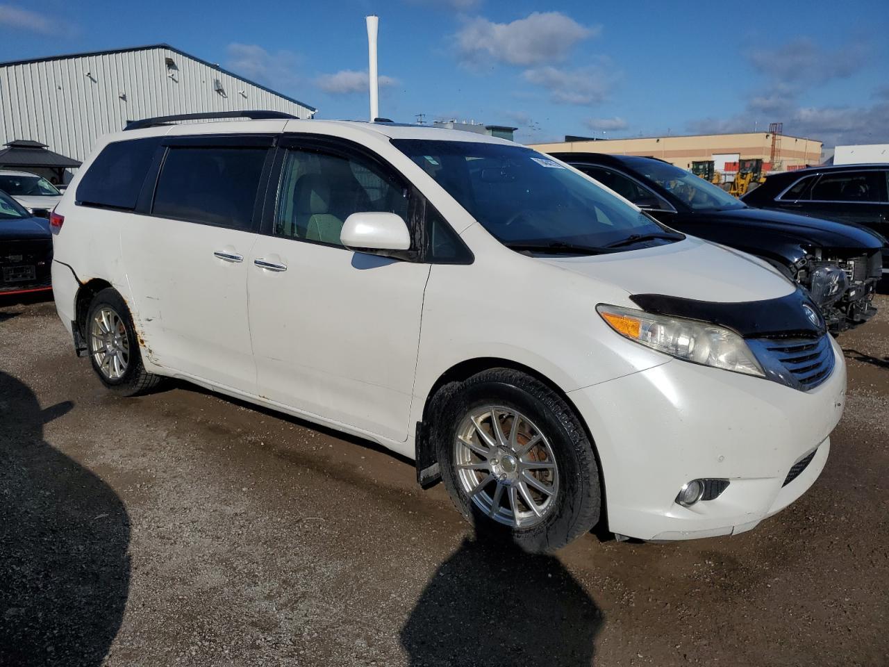 2011 Toyota Sienna Xle - Фото 4