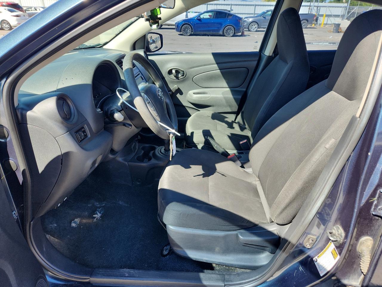 2017 Nissan Versa S - Фото 7