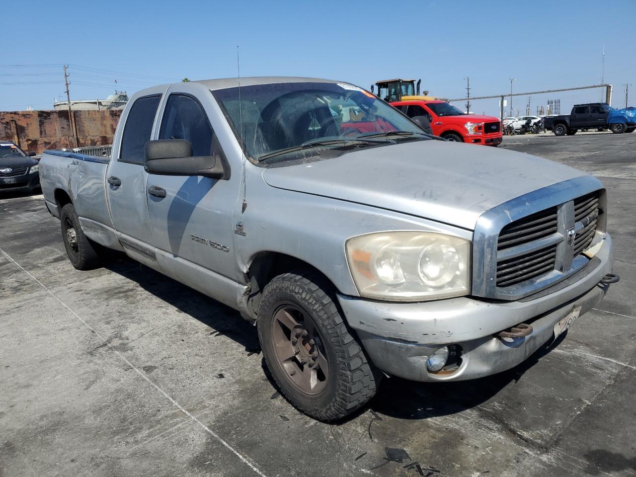 2007 Dodge Ram 2500 St - Фото 4