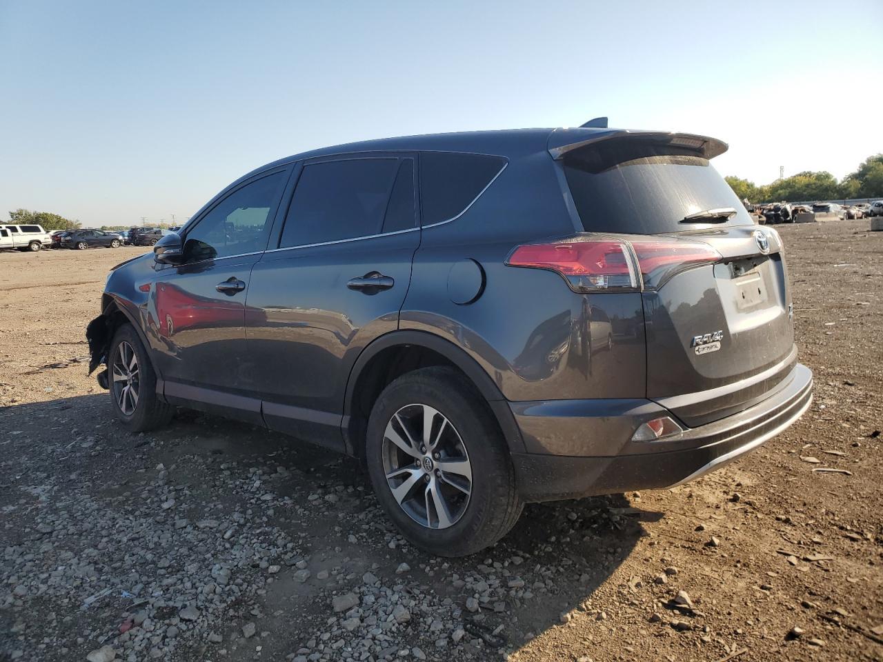 2018 Toyota Rav4 Adventure - Фото 2