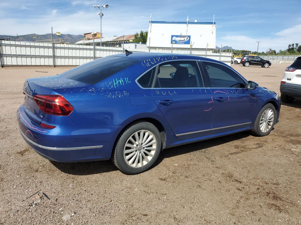2017 Volkswagen Passat Se - Image 3