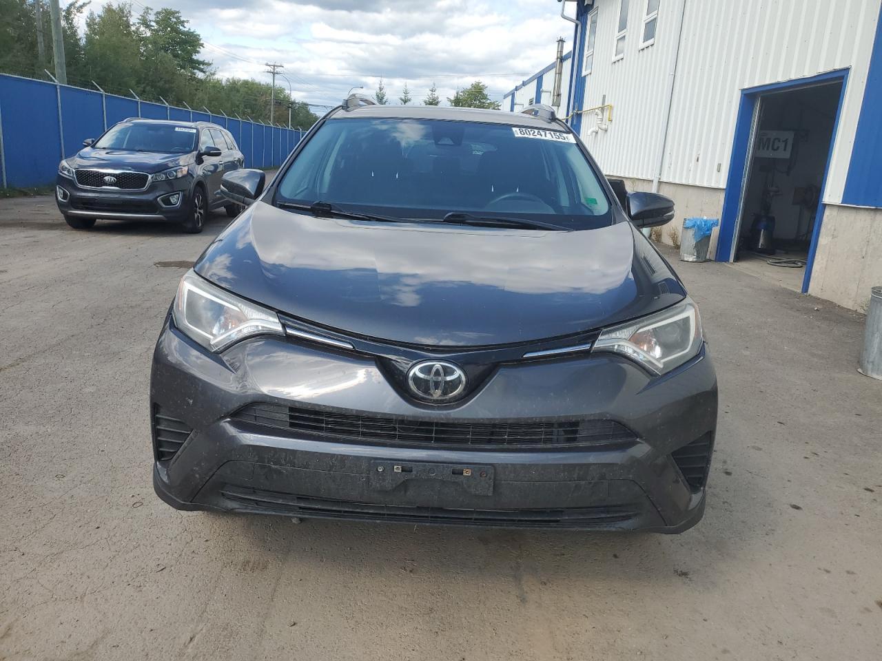 2018 Toyota Rav4 Le - Image 5