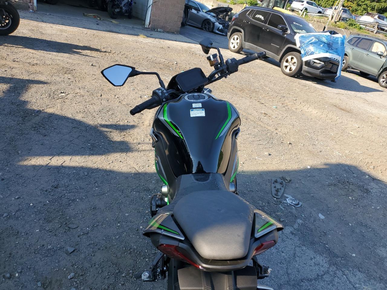 2025 Kawasaki Zr900 T - Фото 6