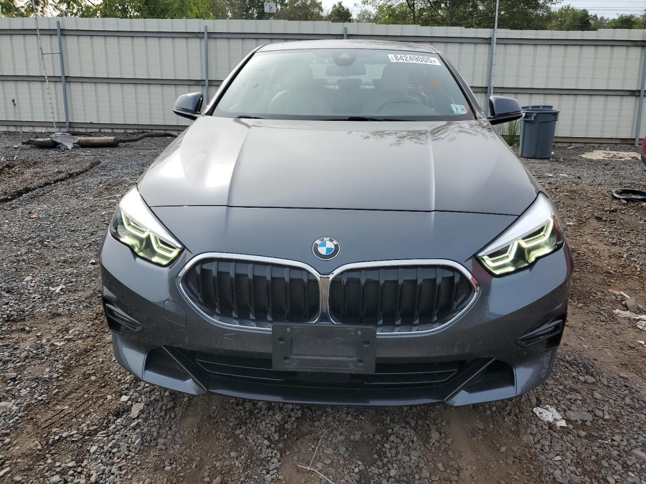 2021 BMW 228Xi - Фото 5