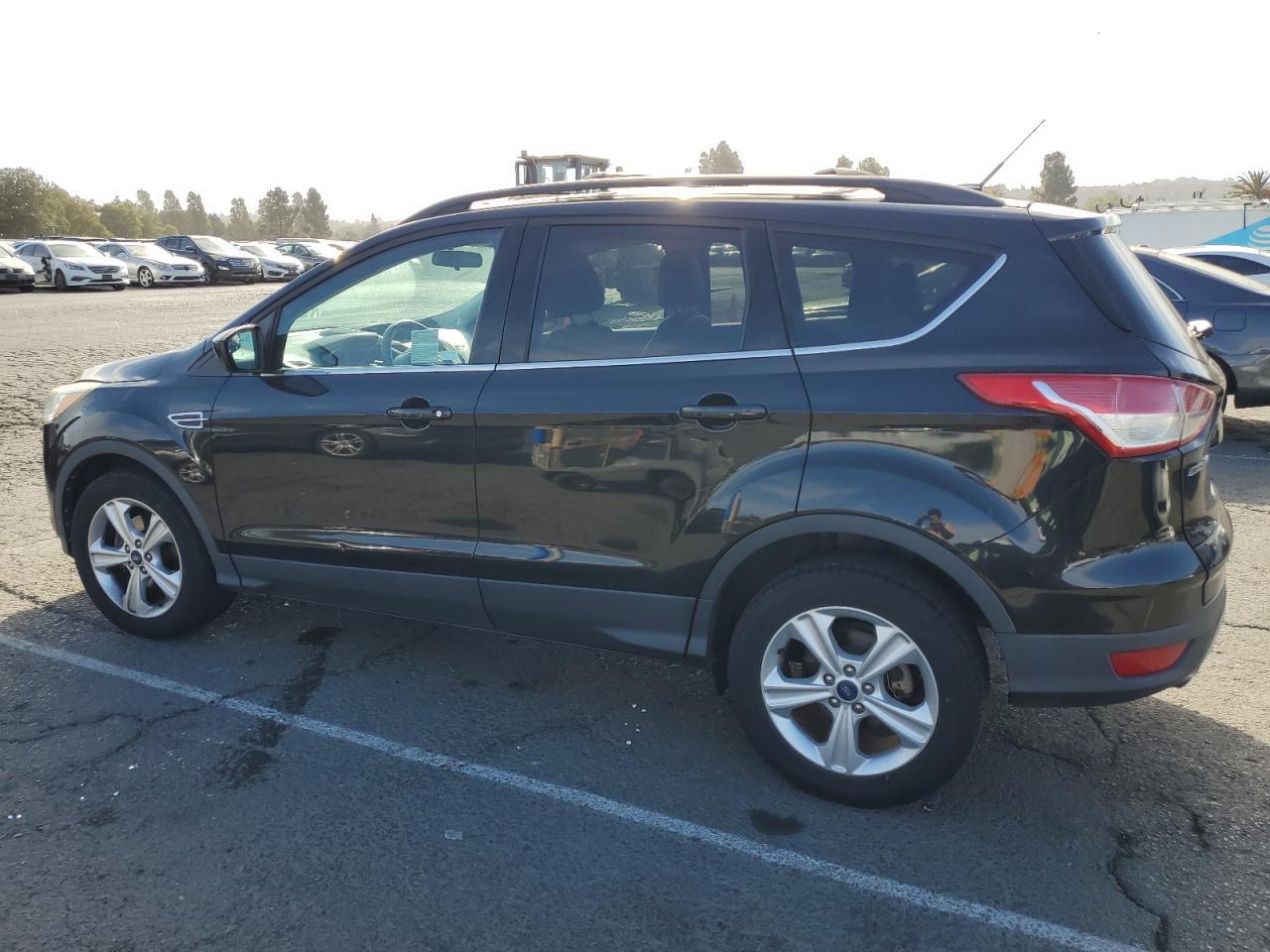 2015 Ford Escape Se - Фото 2