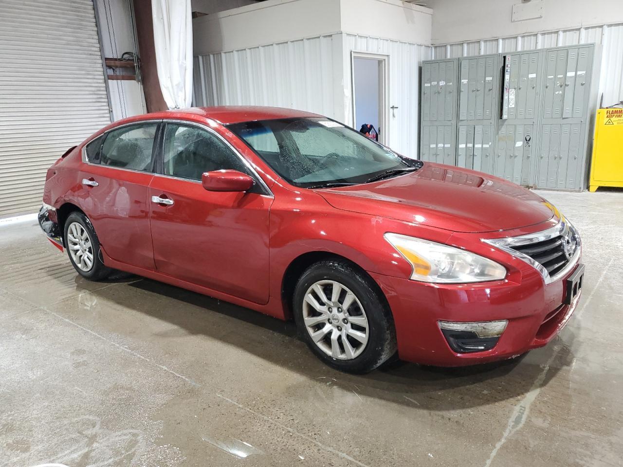 2014 Nissan Altima 2.5 S - Фото 4