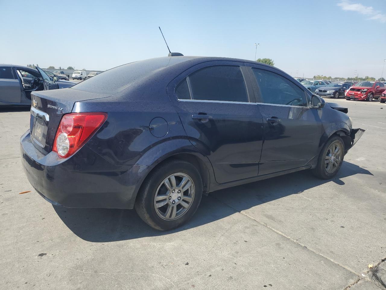 2016 Chevrolet Sonic Lt - Фото 3