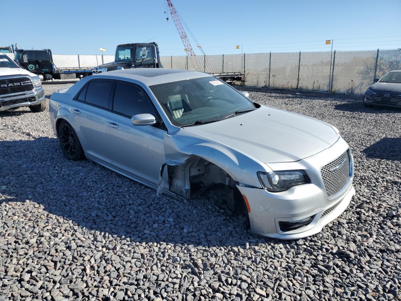 2020 Chrysler 300 S - Image 4