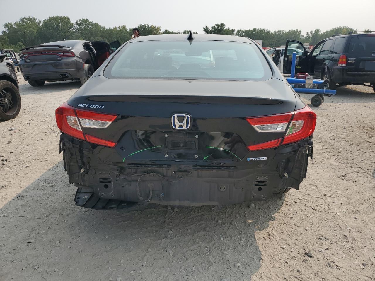 2022 Honda Accord Hybrid Exl - Image 6