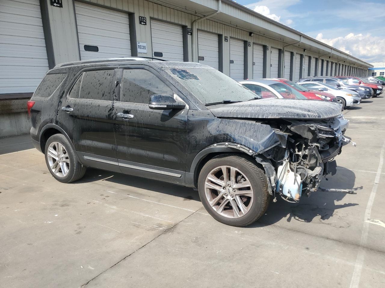 2016 Ford Explorer Limited - Image 4