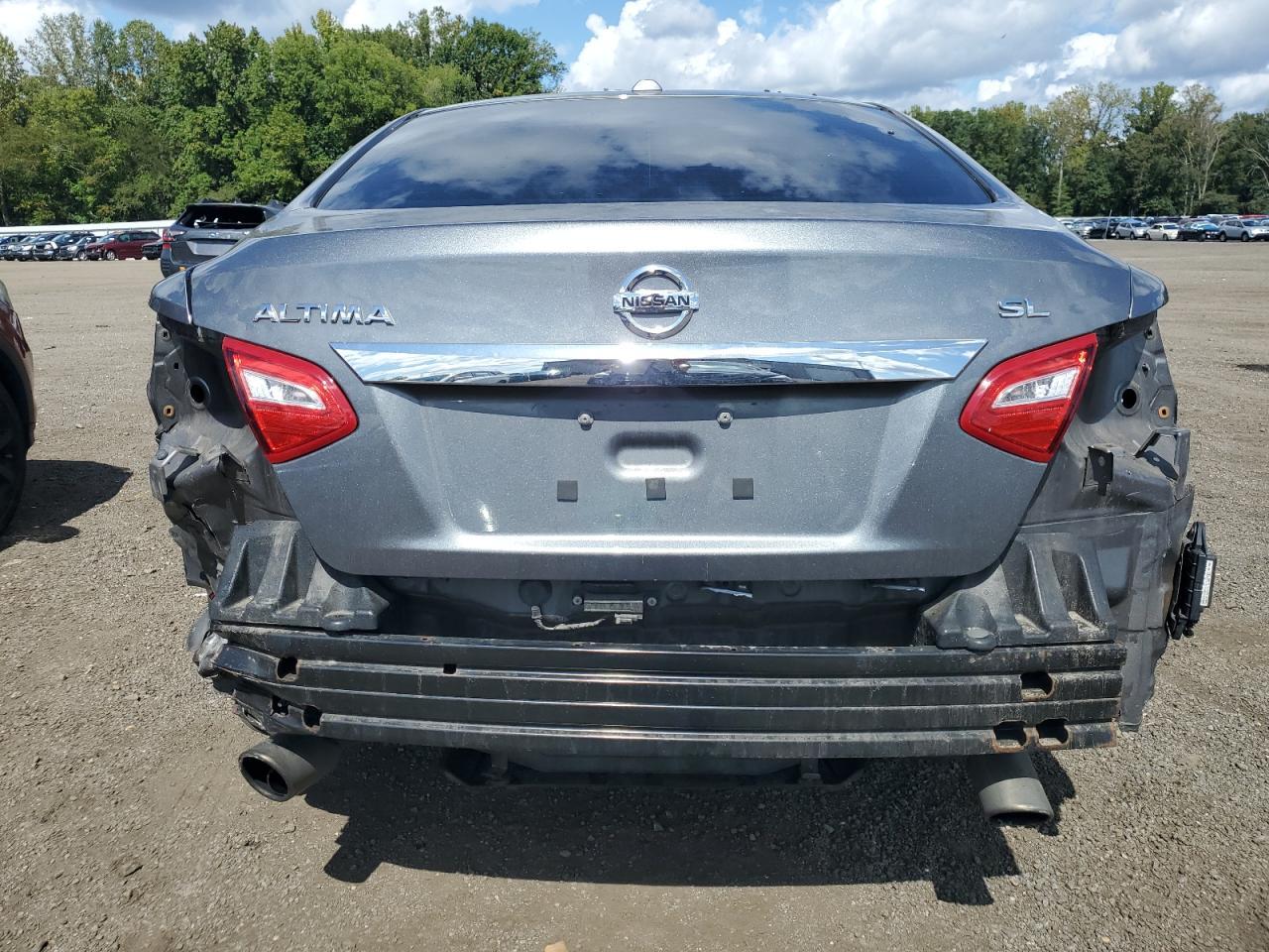 2016 Nissan Altima 2.5 - Image 6