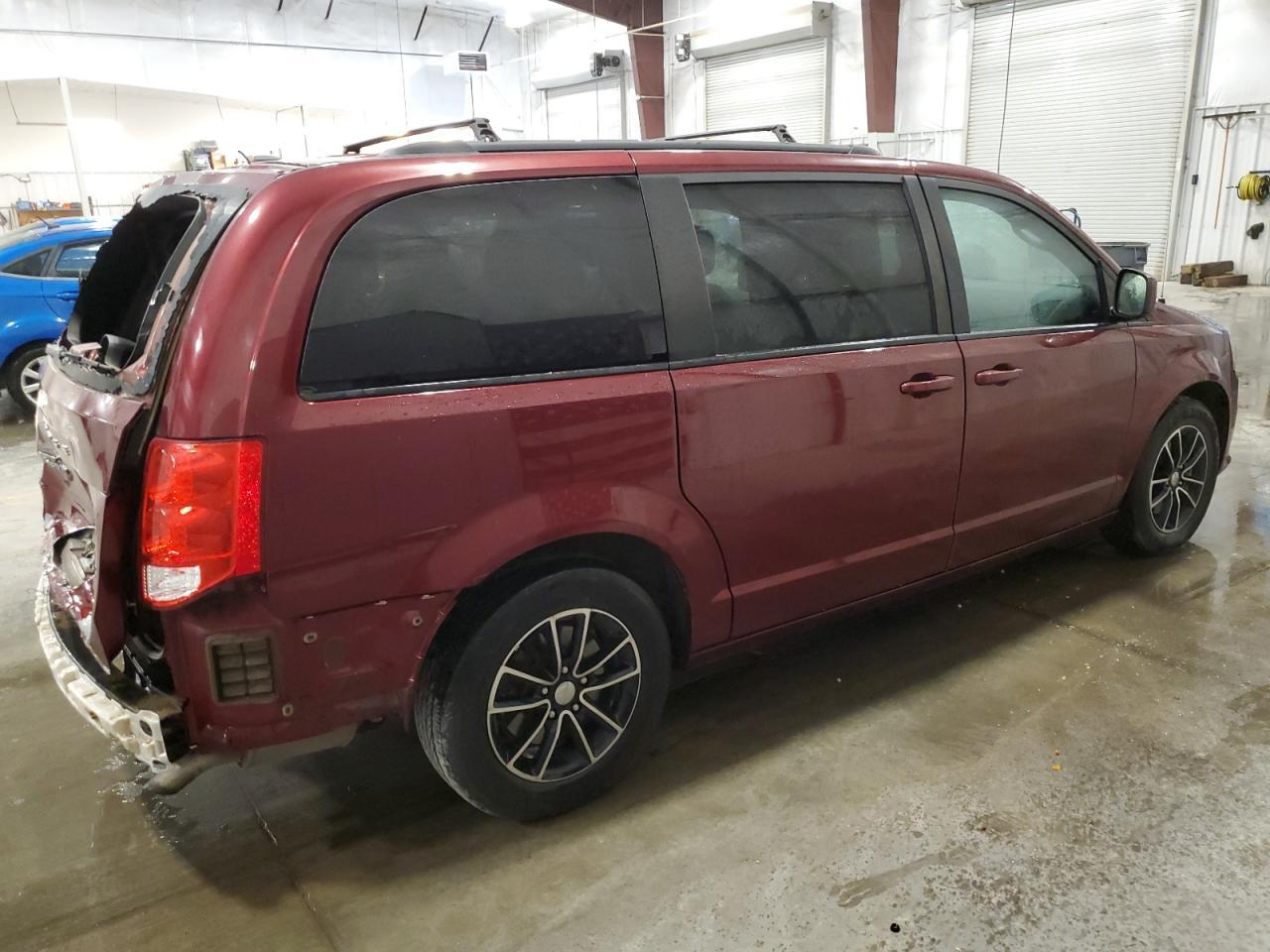 2018 Dodge Grand Caravan Gt - Фото 3