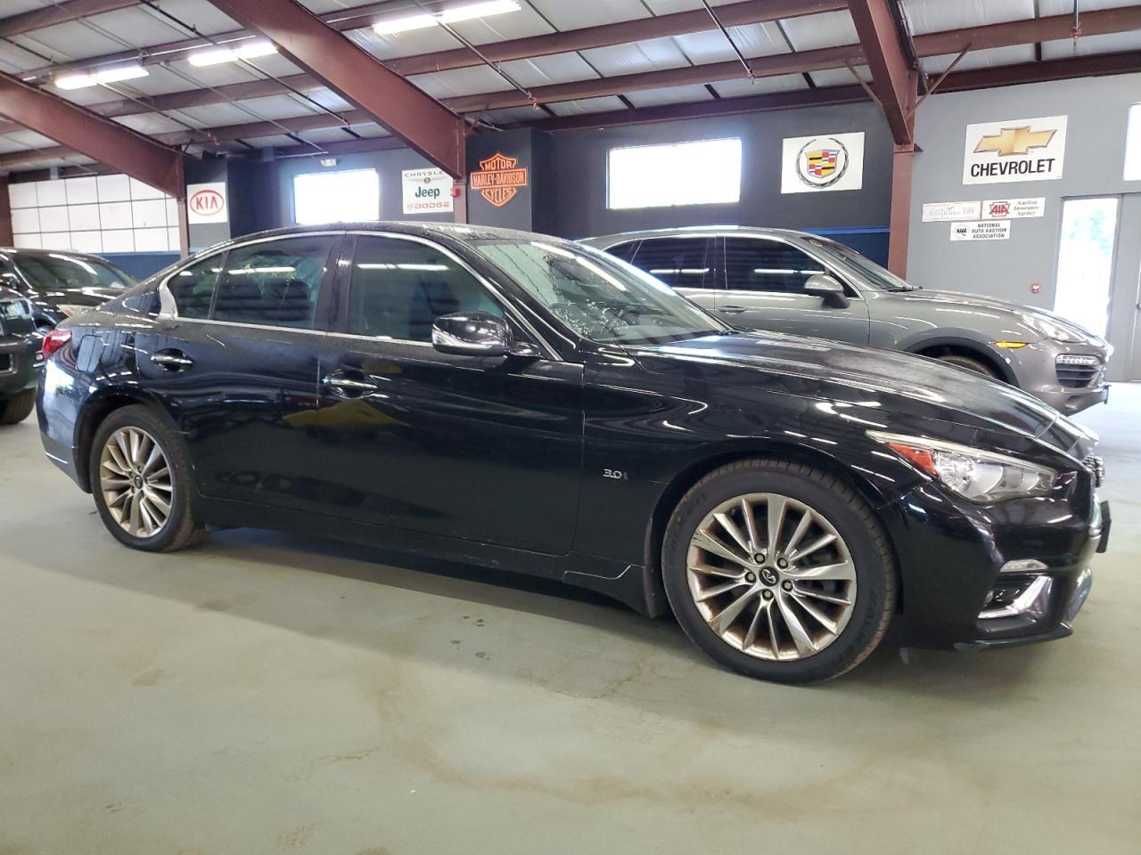 2018 Infiniti Q50 Luxe - Фото 4