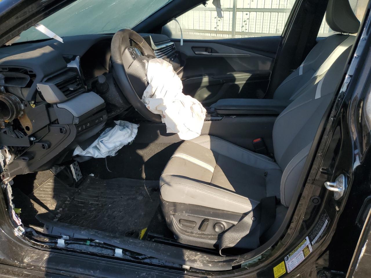 2025 Toyota Camry Xse - Image 7