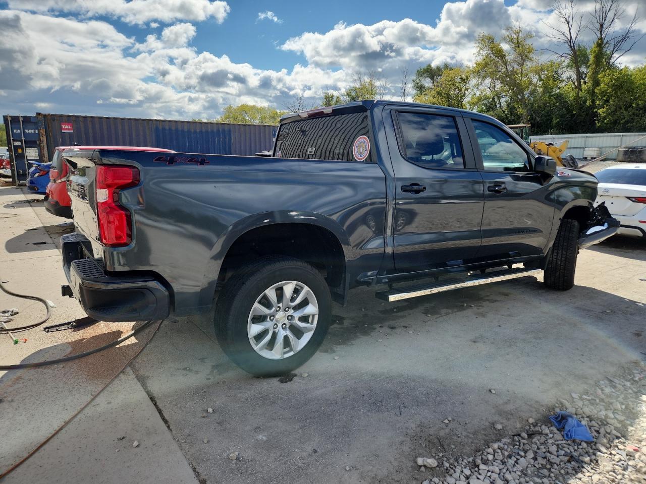 2021 Chevrolet Silverado K1500 Lt Trail Boss - Фото 3