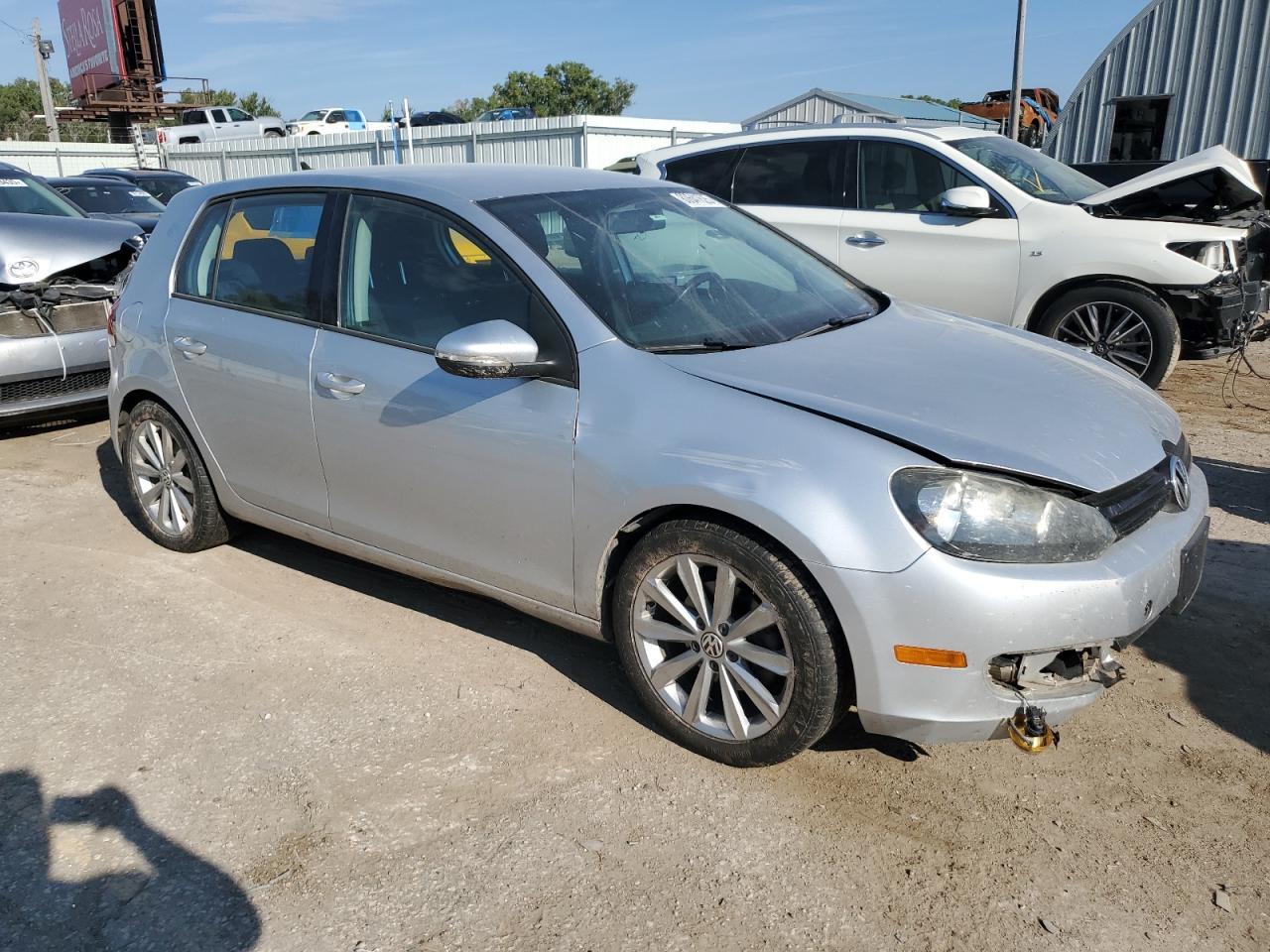 2012 Volkswagen Golf - Фото 4