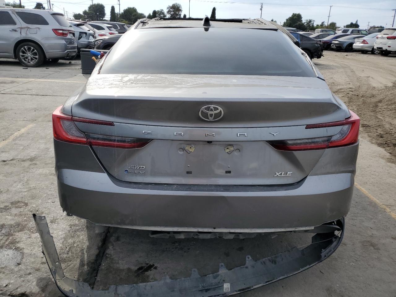 2025 Toyota Camry Xse - Фото 6