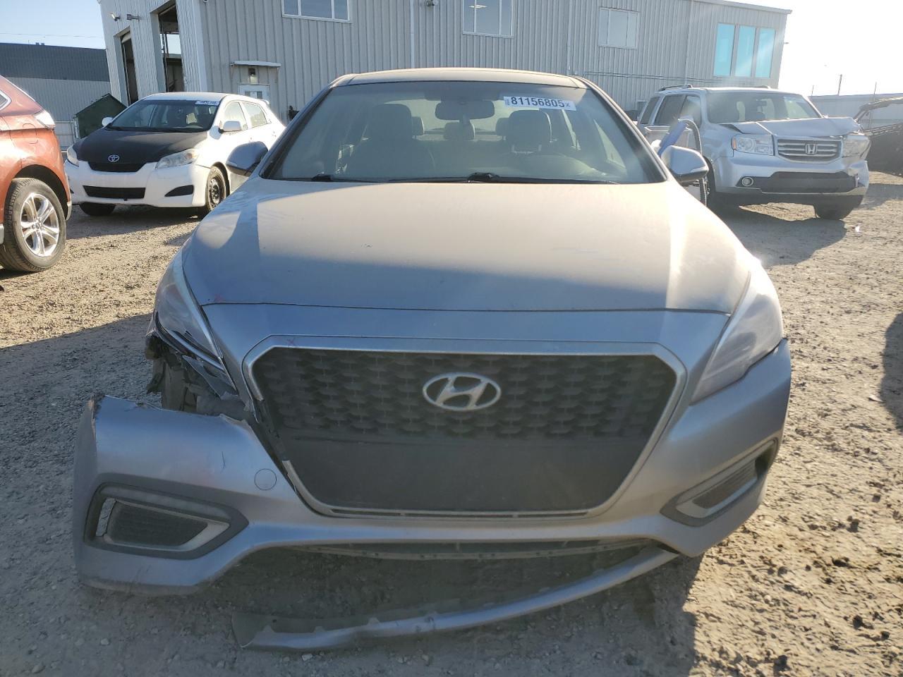 2016 Hyundai Sonata Hybrid - Image 5