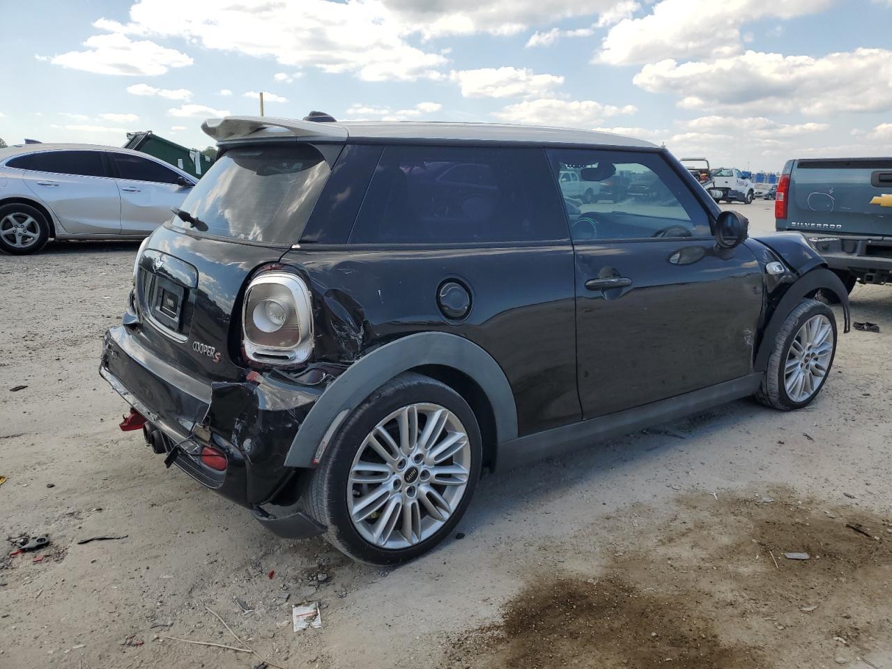 2016 Mini Cooper S - Фото 3