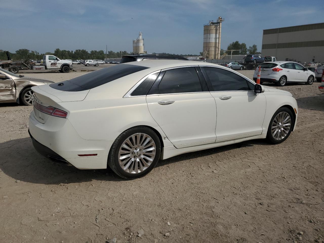 2013 Lincoln Mkz - Фото 3